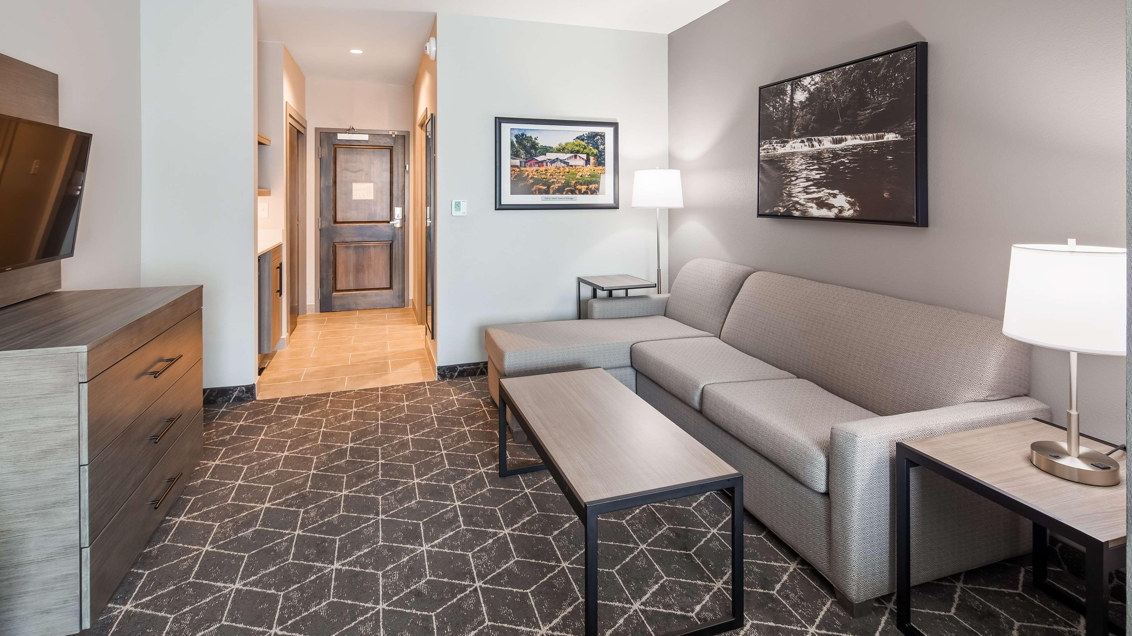Best Western Plus Lawrenceburg Экстерьер фото