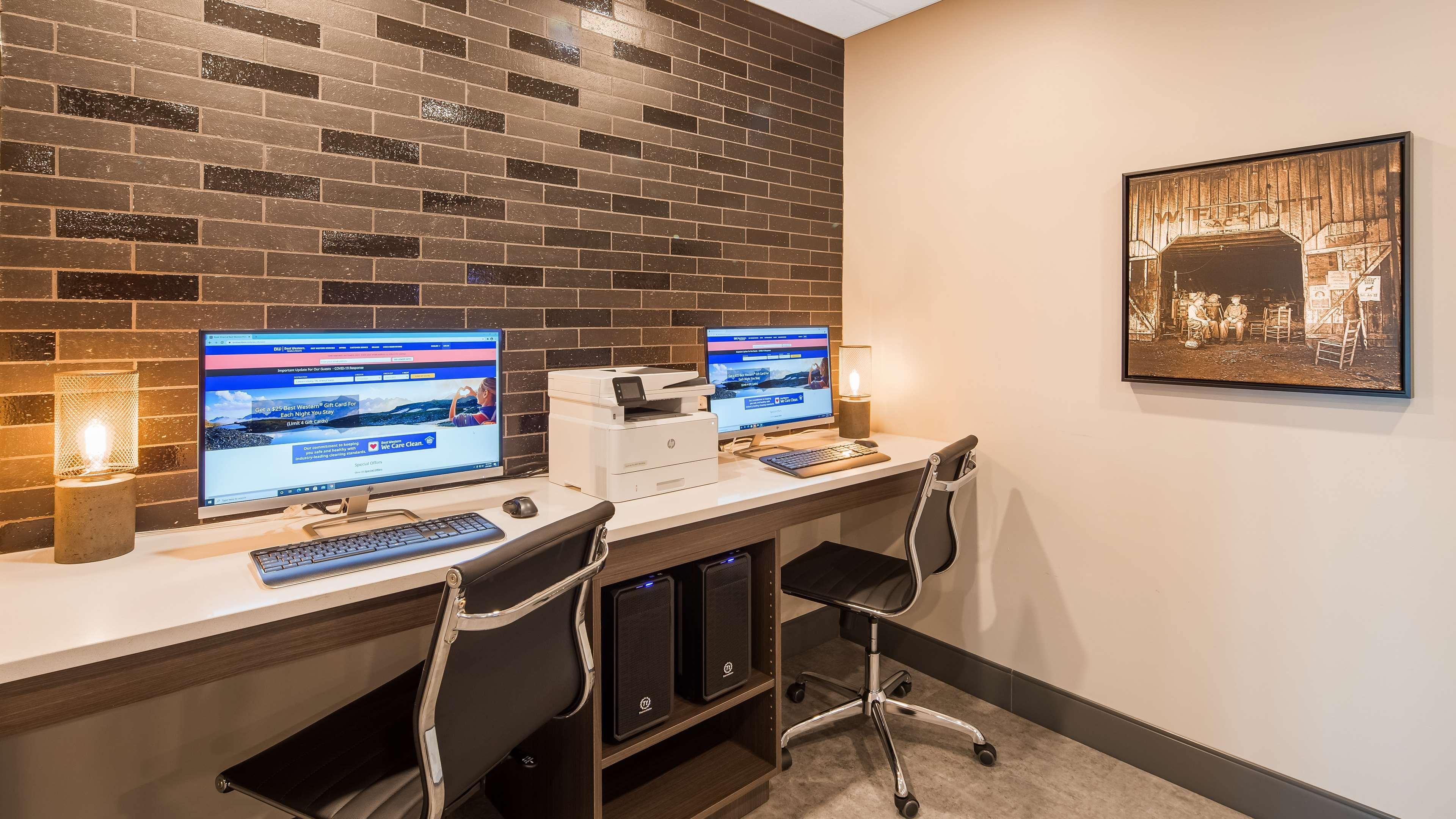 Best Western Plus Lawrenceburg Экстерьер фото